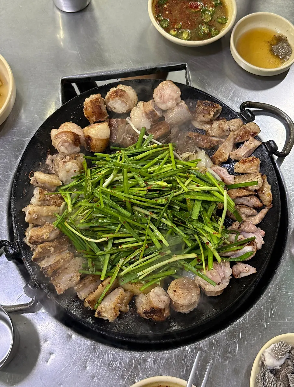 곱창과 라면으로 마무리한 상차림