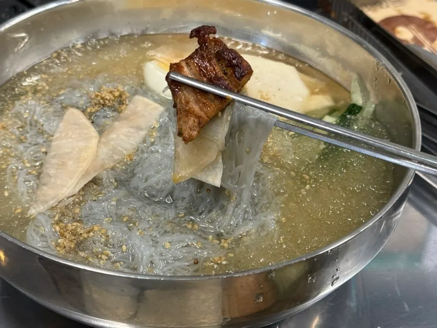 마무리로 먹은 물냉면