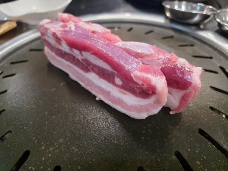 Jirye pork platter with belly, neck, and front leg