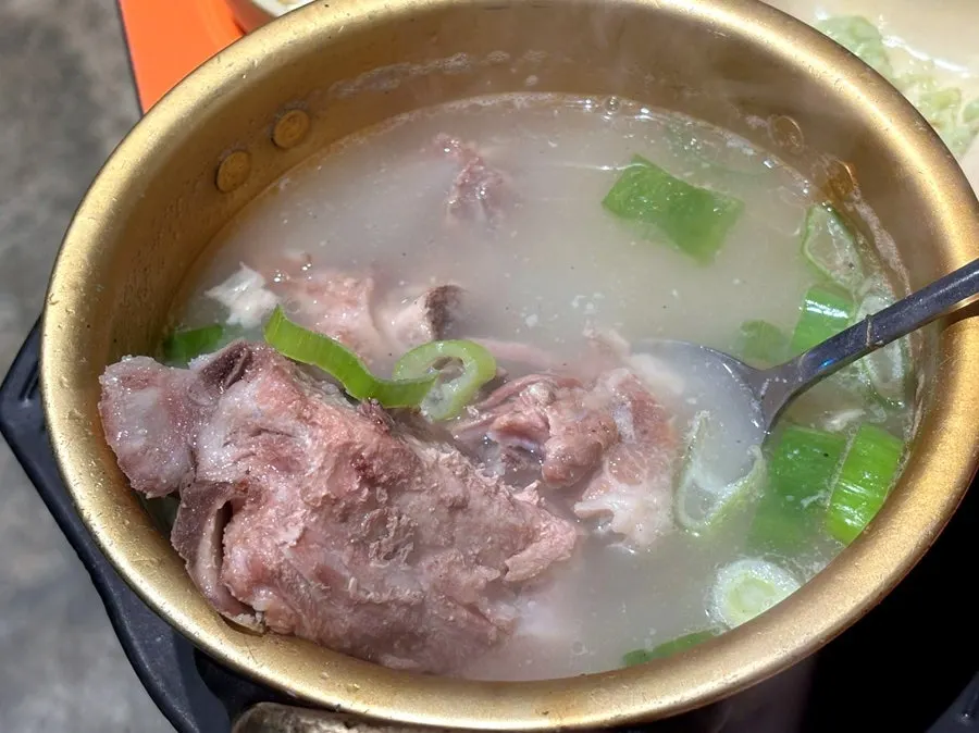 Marinated galbi and cream udon
