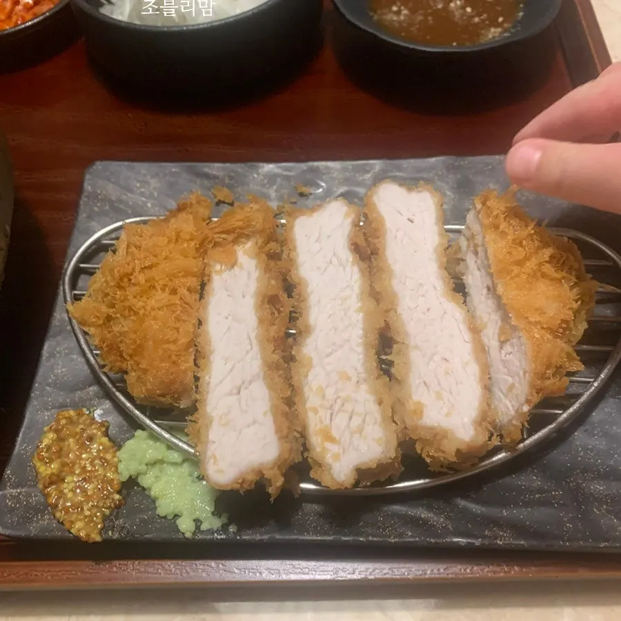 미식가의우동 대연직영점 우동 돈카츠 세트