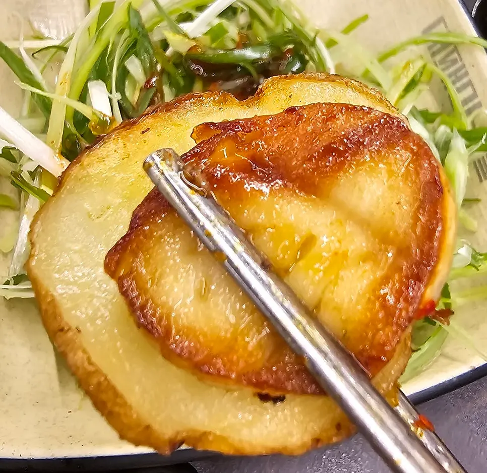 Snowflake makchang grilled until crispy