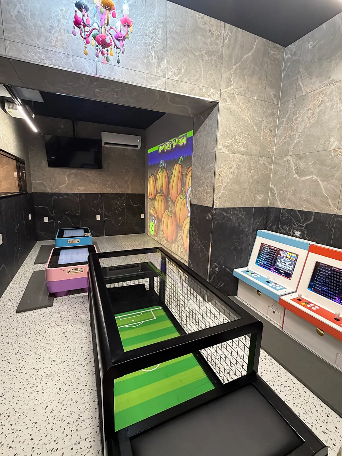 Kids' playroom (kids' zone) inside Daepae Maket Daeyeon Branch