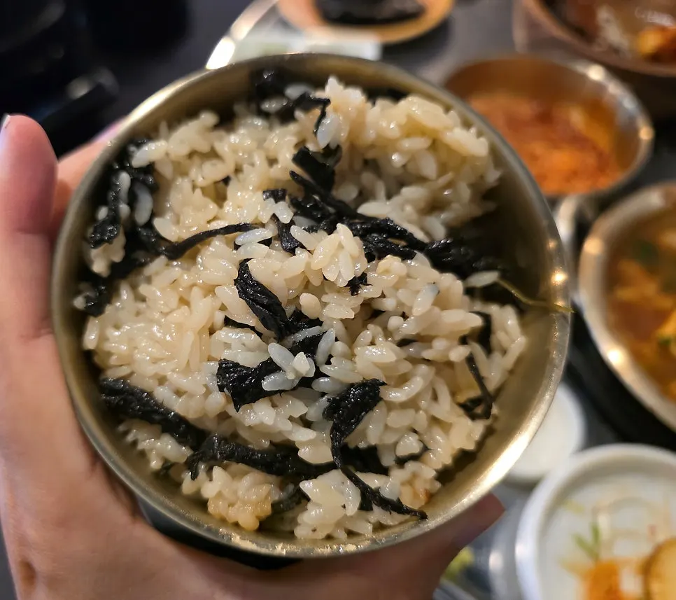 곤드레밥과 볶음김치 된장찌개