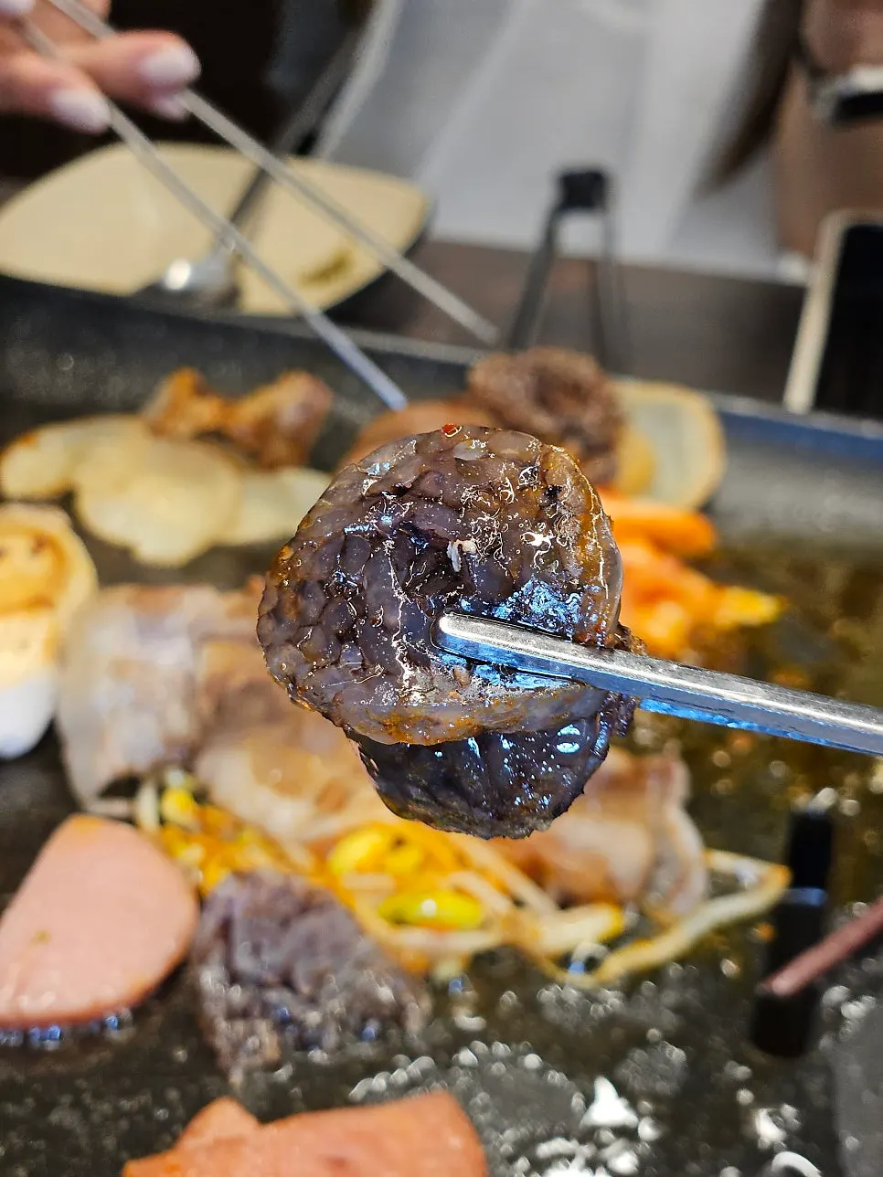 Sundae and ham to grill