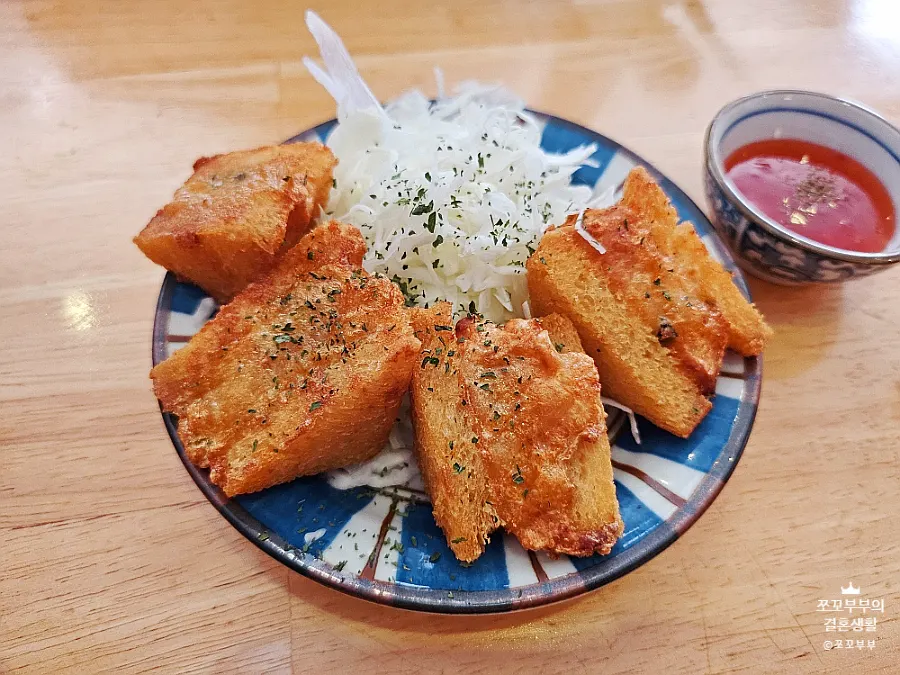 Mianbaoxia and side dishes in the set menu