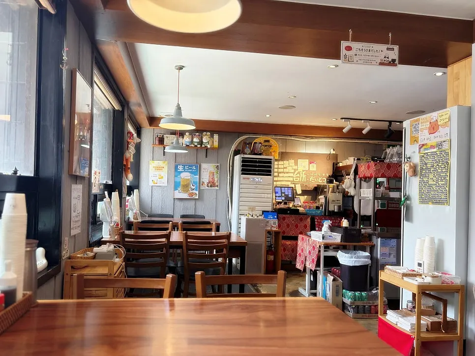 1인·2인·3인 세트가 정리된 메뉴 화면
