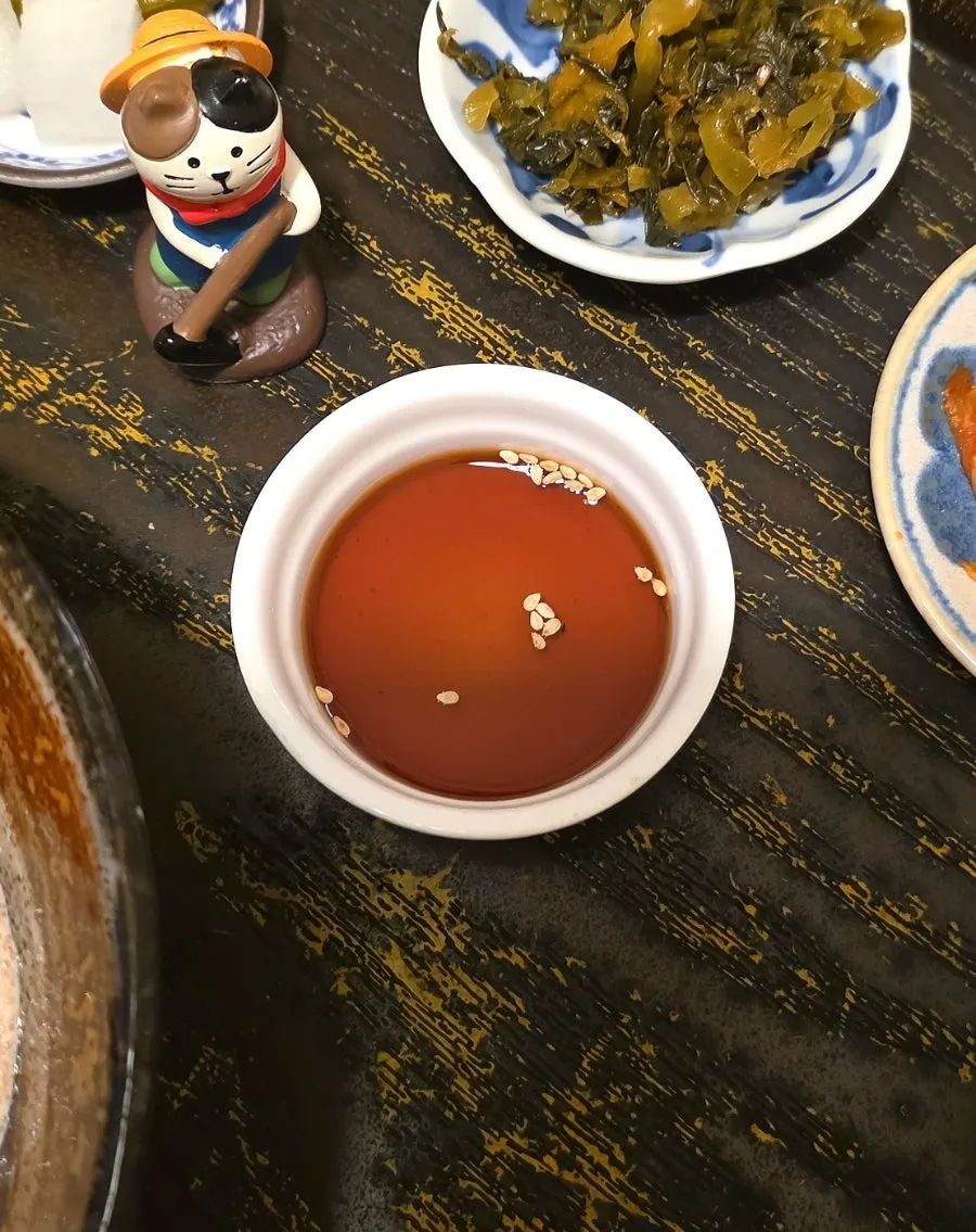 다이도코로 세트에 포함된 반찬과 우유푸딩