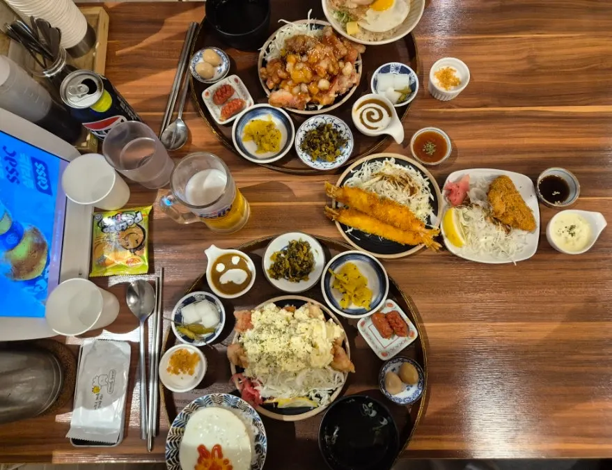 다이도코로 광복점 점심 식사 전체 상차림
