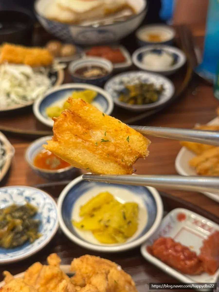Cross-section of mandu with shrimp filling