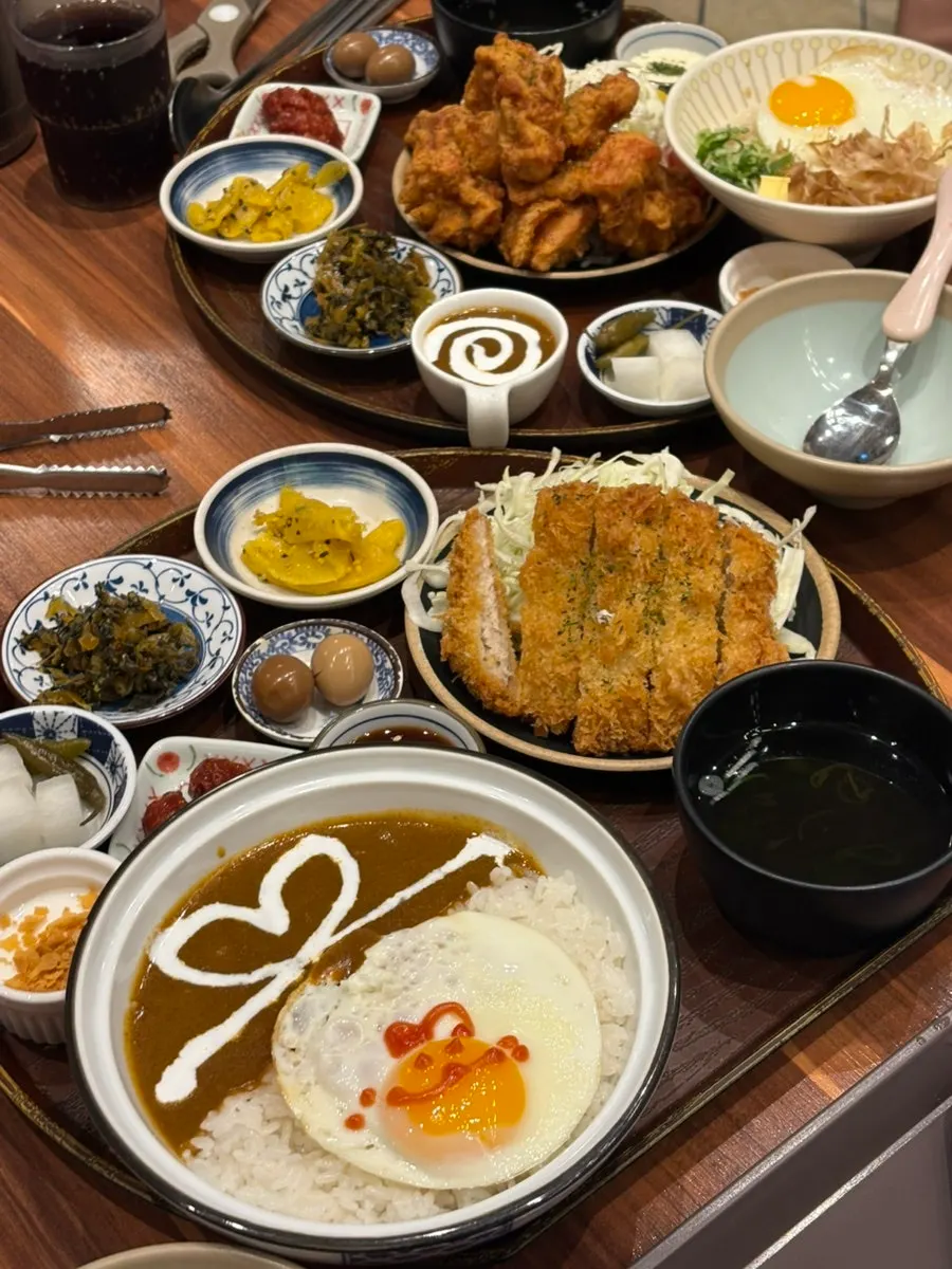 아이가 먹기 좋게 잘라 나눈 어른 메뉴