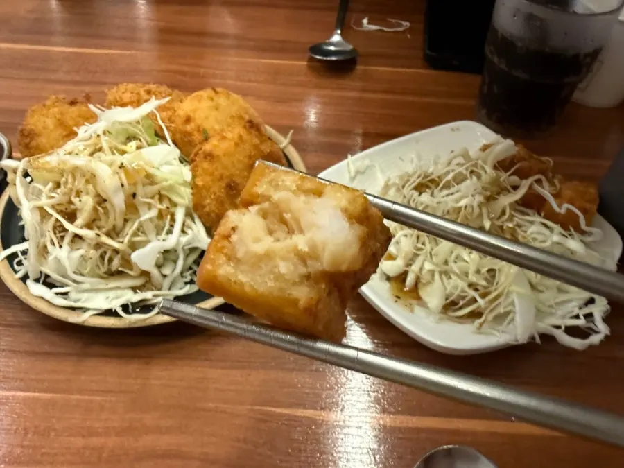 Menbosha served together with the set meal