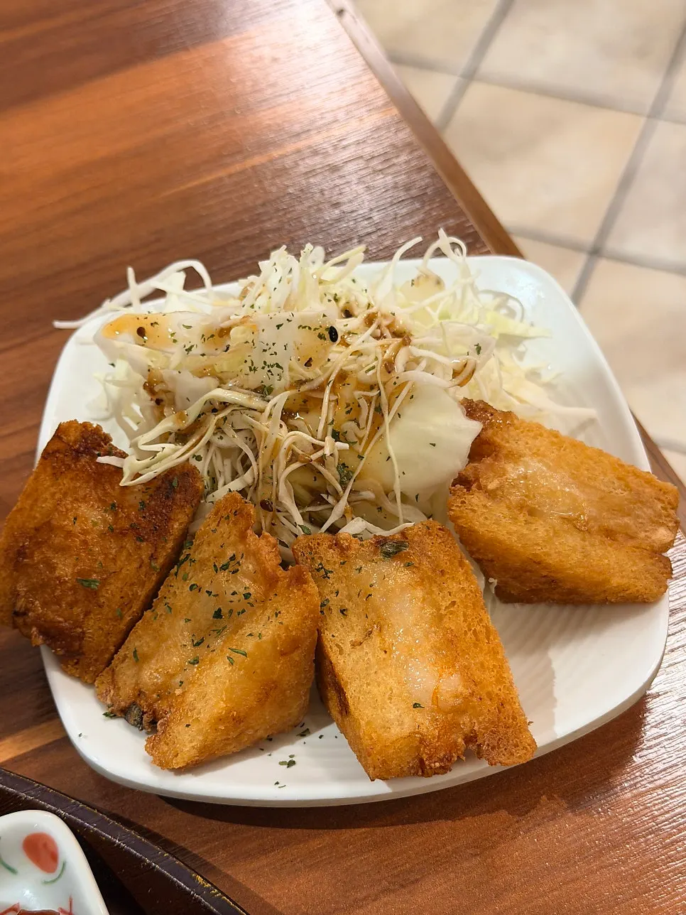 Set plate served with cabbage salad