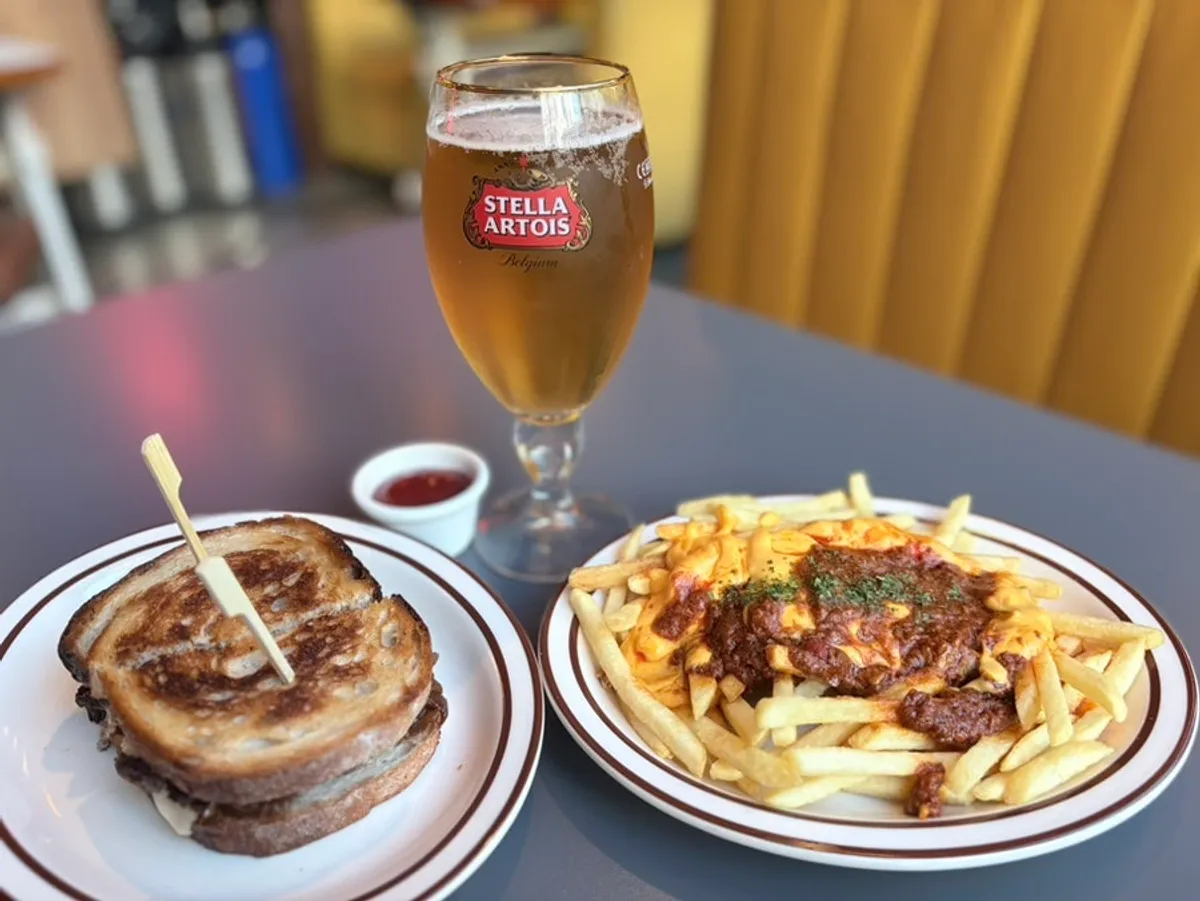 Burger and beer combo at Daily Fix Euljiro