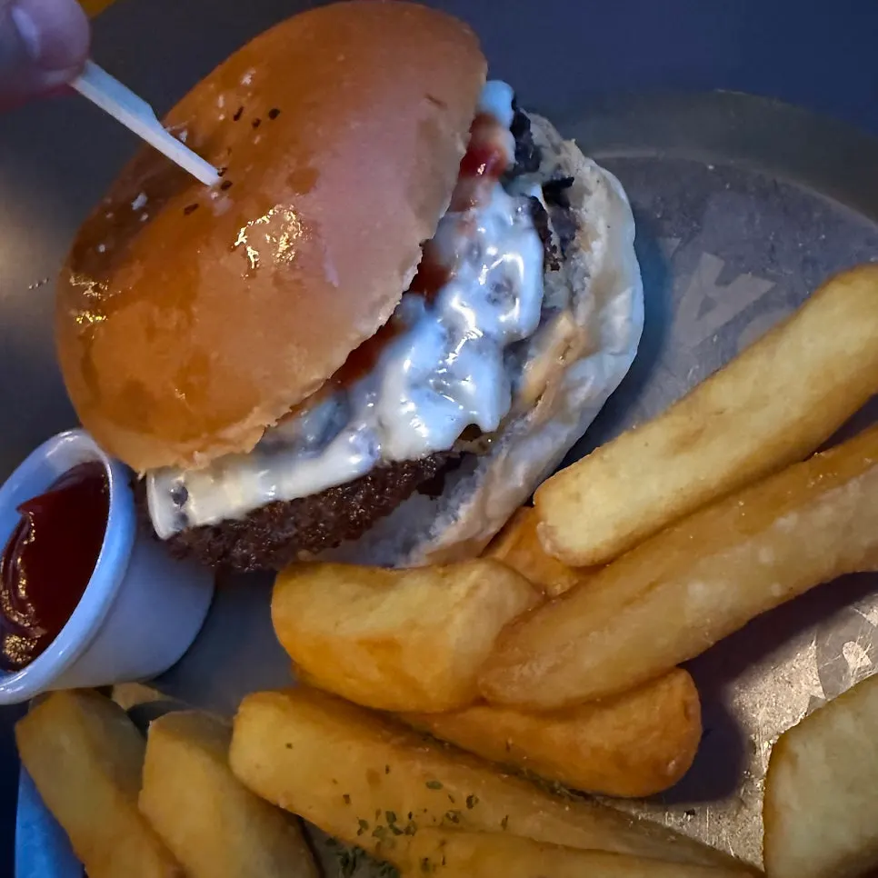 Double Cheese Burger set with wedge fries