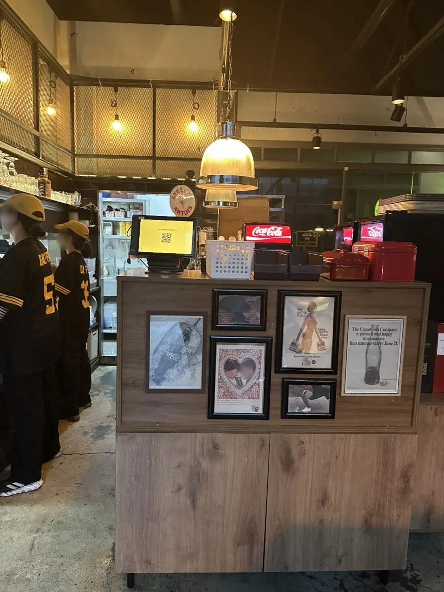 데일리픽스 을지로 매장 내부 분위기