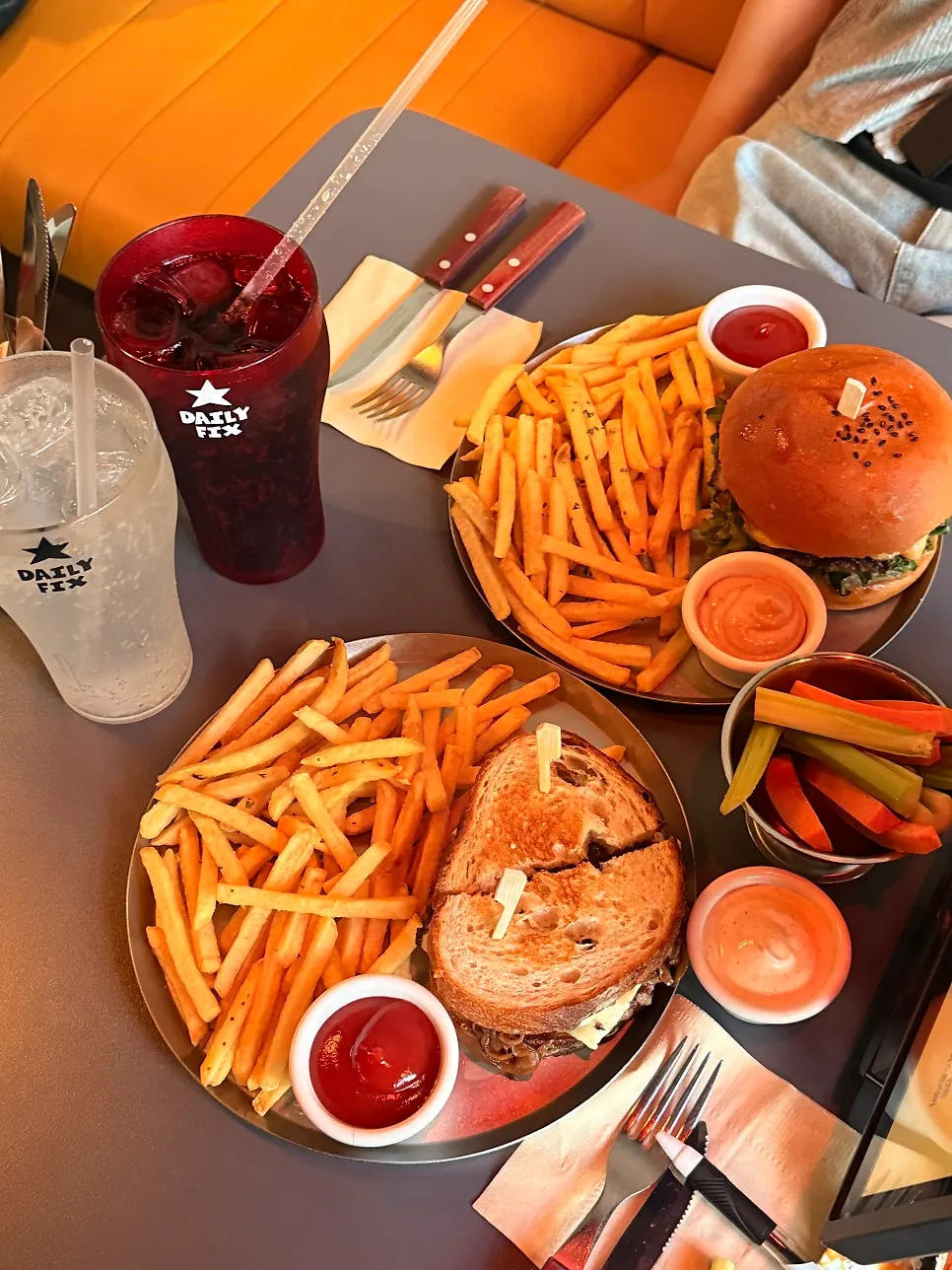Table spread of a burger meal at Daily Fix near Euljiro 1-ga Station