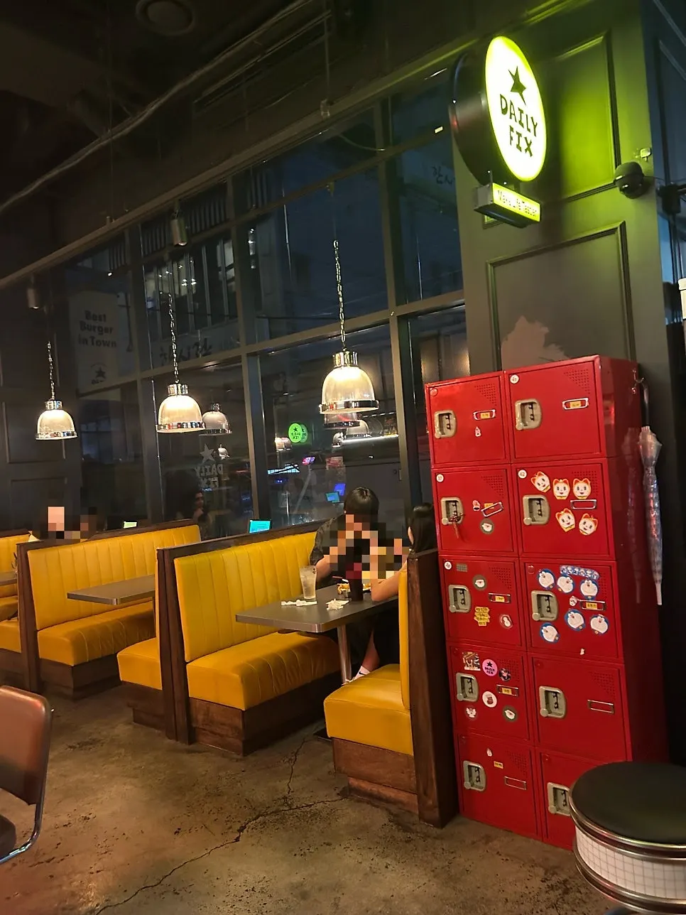 Bar seating and lighting at Daily Fix Euljiro