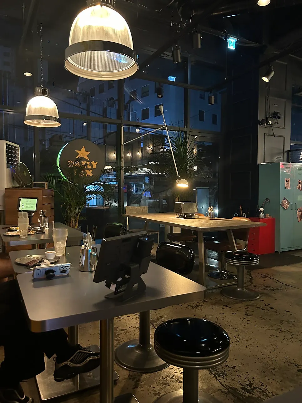 Interior of Daily Fix Euljiro with late-night customers