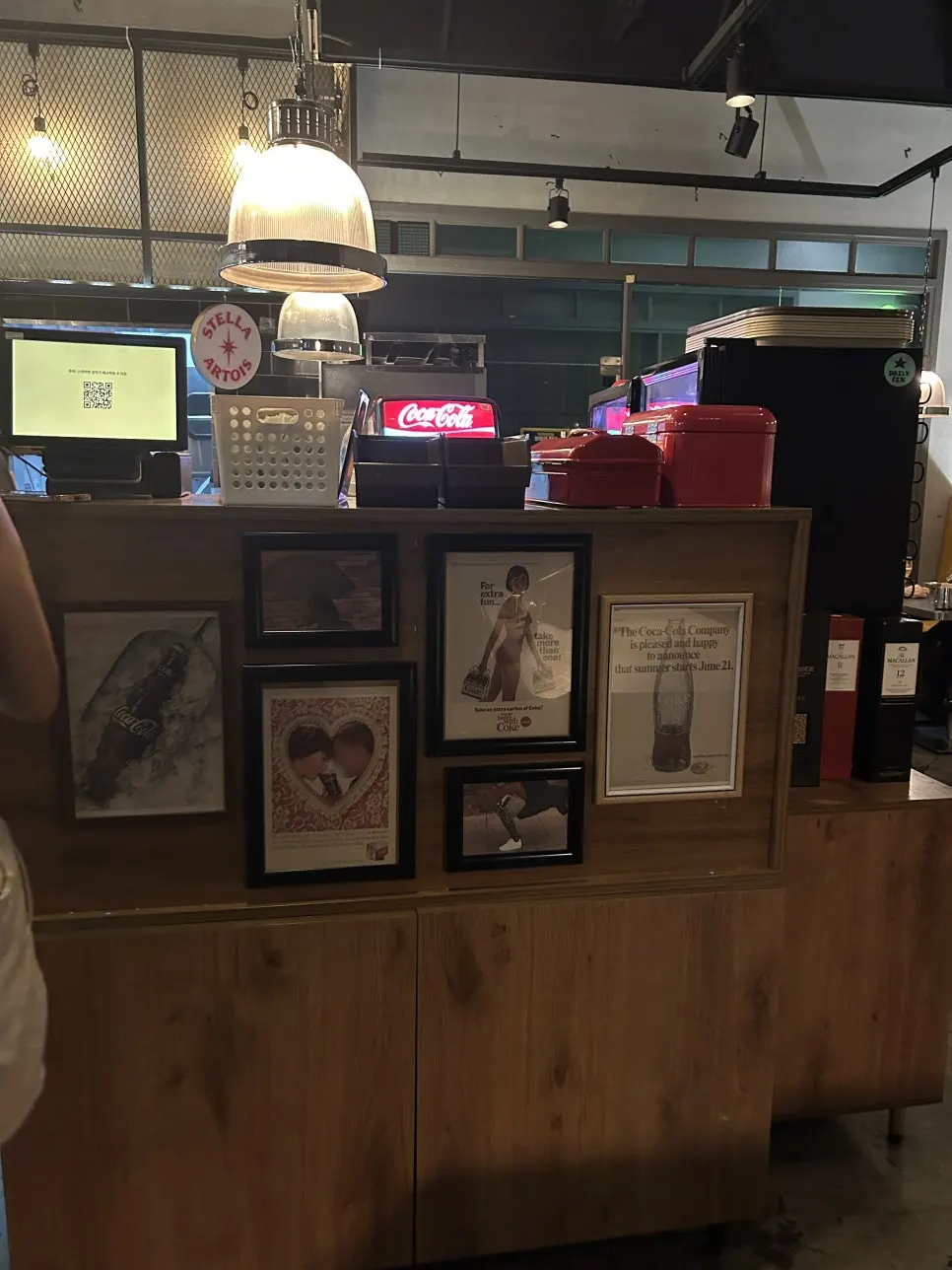 Sign describing Daily Fix's hanwoo patties and chef background