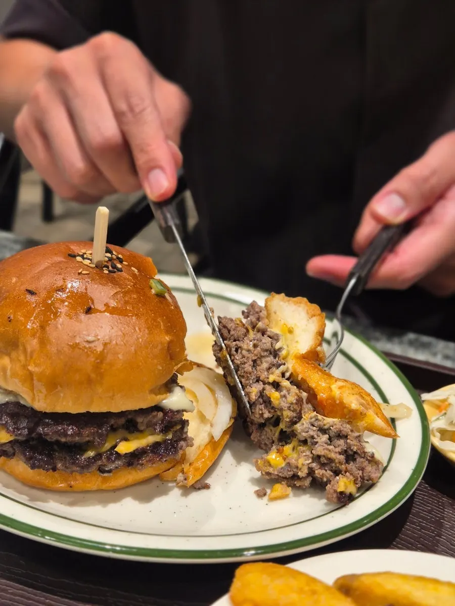Double cheeseburger with two hanwoo patties