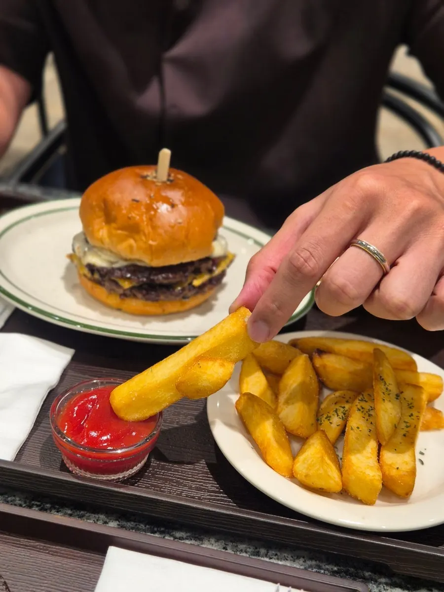 Thin, crispy regular fries