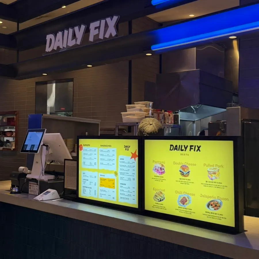 Store information sign at Daily Fix Hannam