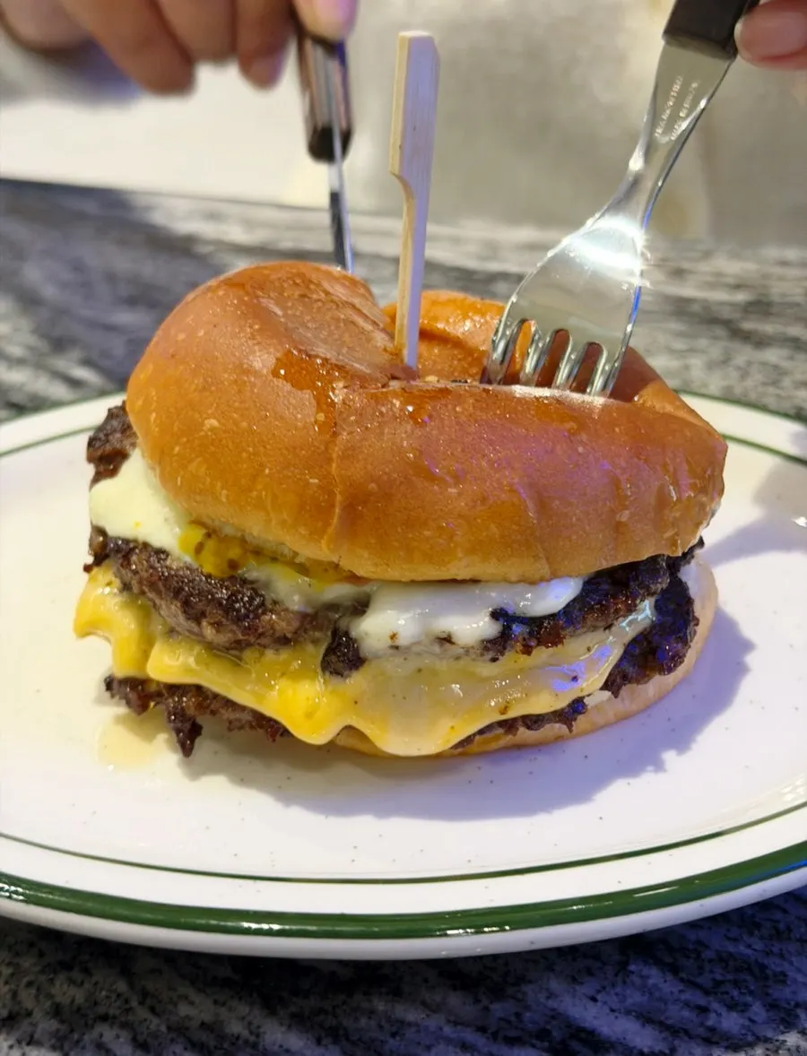 Double cheeseburger with two hanwoo patties