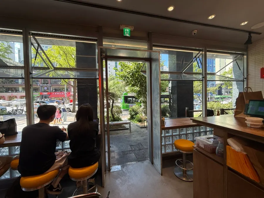 Front window seats at Daily Fix