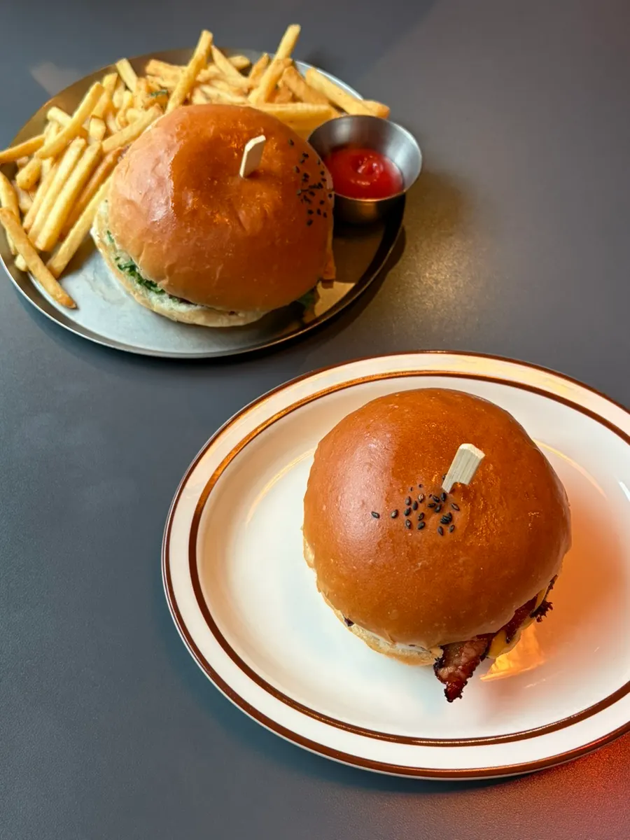 Bacon Cheese Burger with thick Hanwoo patty layered with bacon