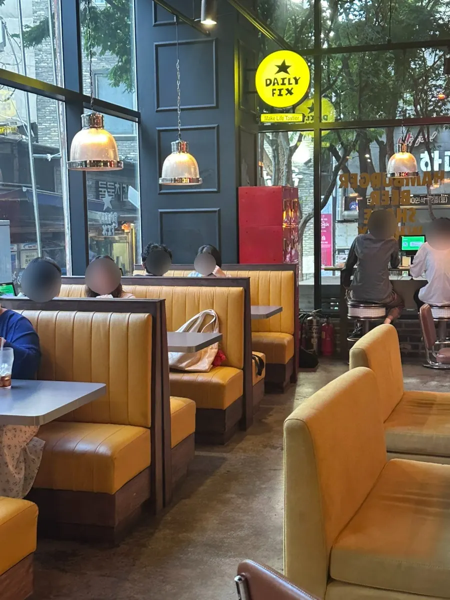Bar table seating at Daily Fix for solo diners
