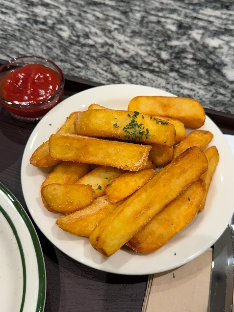 Thick-cut fries served with the set