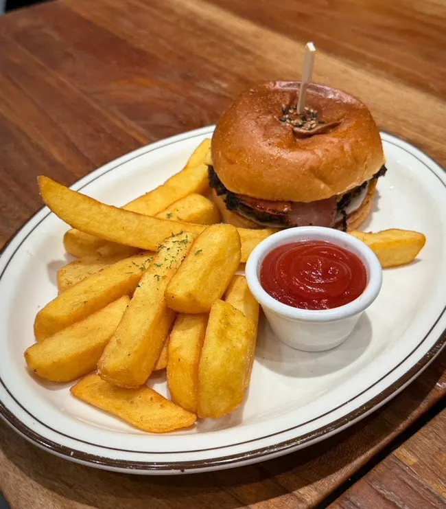 An evening meal of burger and fries at Daily Fix Seoul National University Entrance