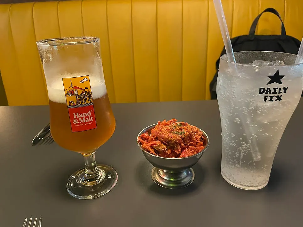 Creamy foam on the IPA draft beer