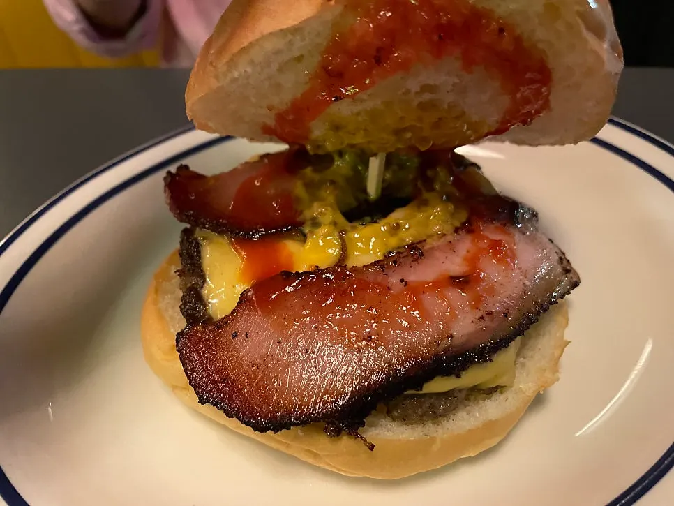 Side view of the Hanwoo bacon cheeseburger