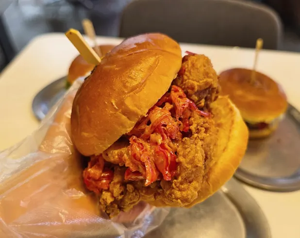 Side view of the chicken burger cross-section
