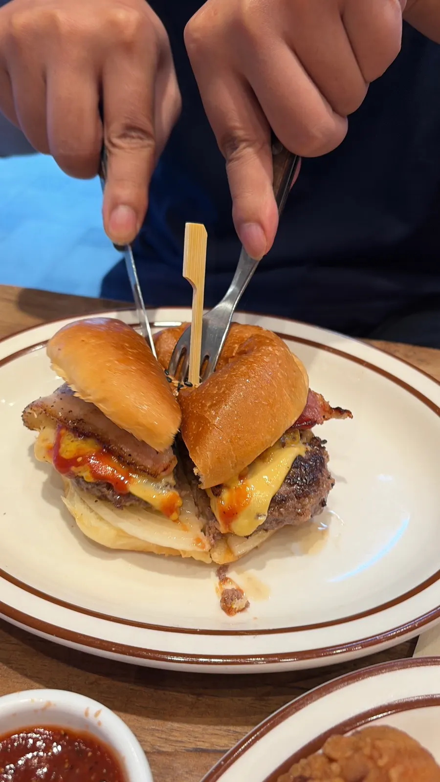 Close-up of the Daily Fix cheeseburger