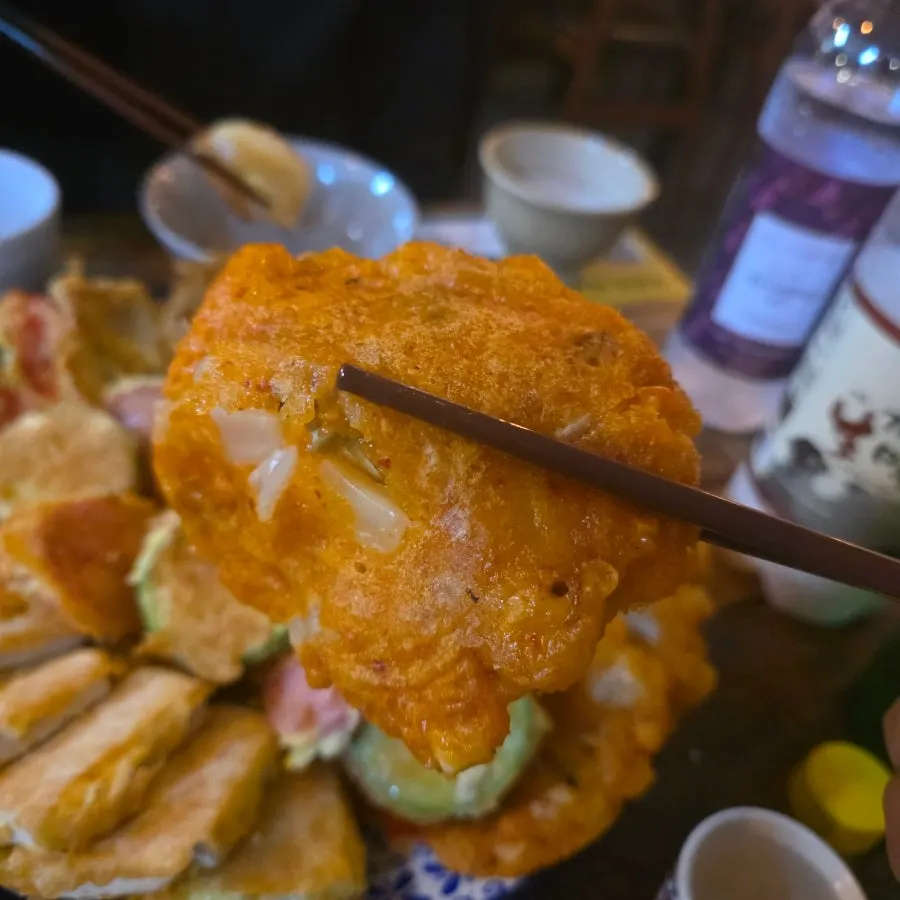 모듬전 중 김치전과 호박전