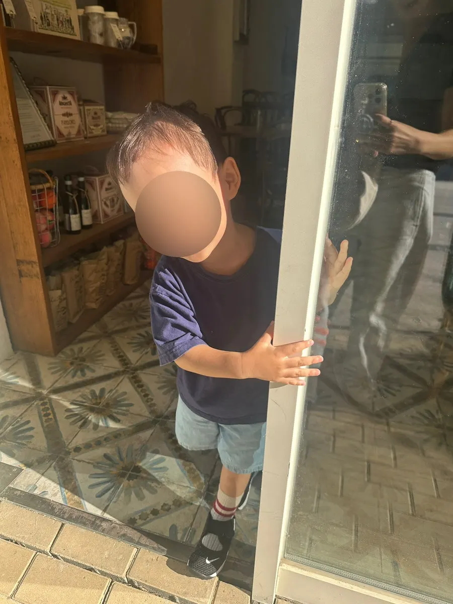 담금젤라또 매장 내부 젤라또 쇼케이스