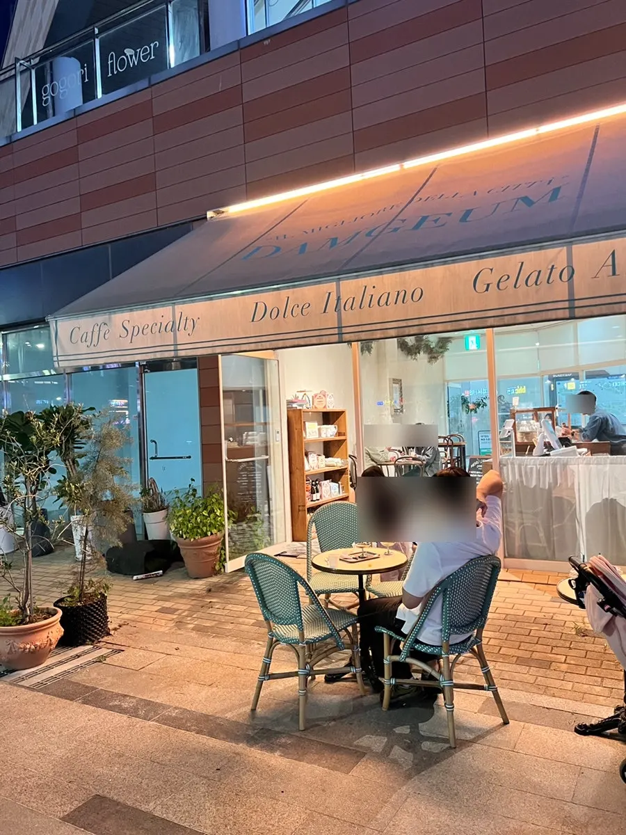 Evening view of the terrace with tables at Damgeum Gelato Misa Branch