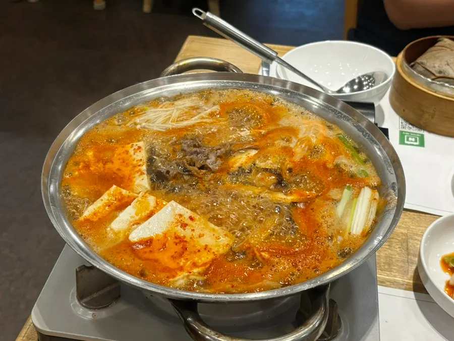 칼칼한 회령두부전골
