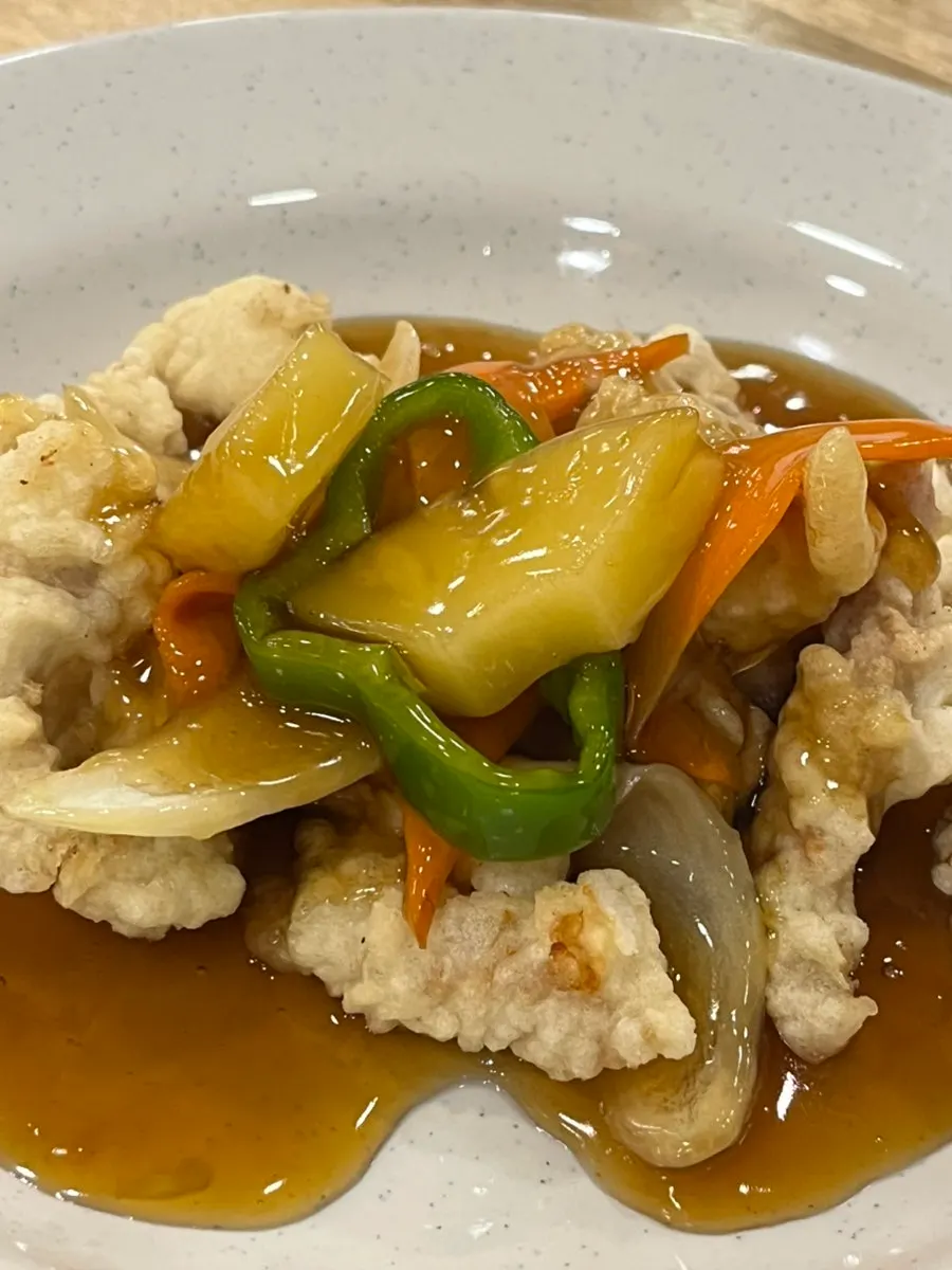 Crispy lotus-leaf sweet and sour pork
