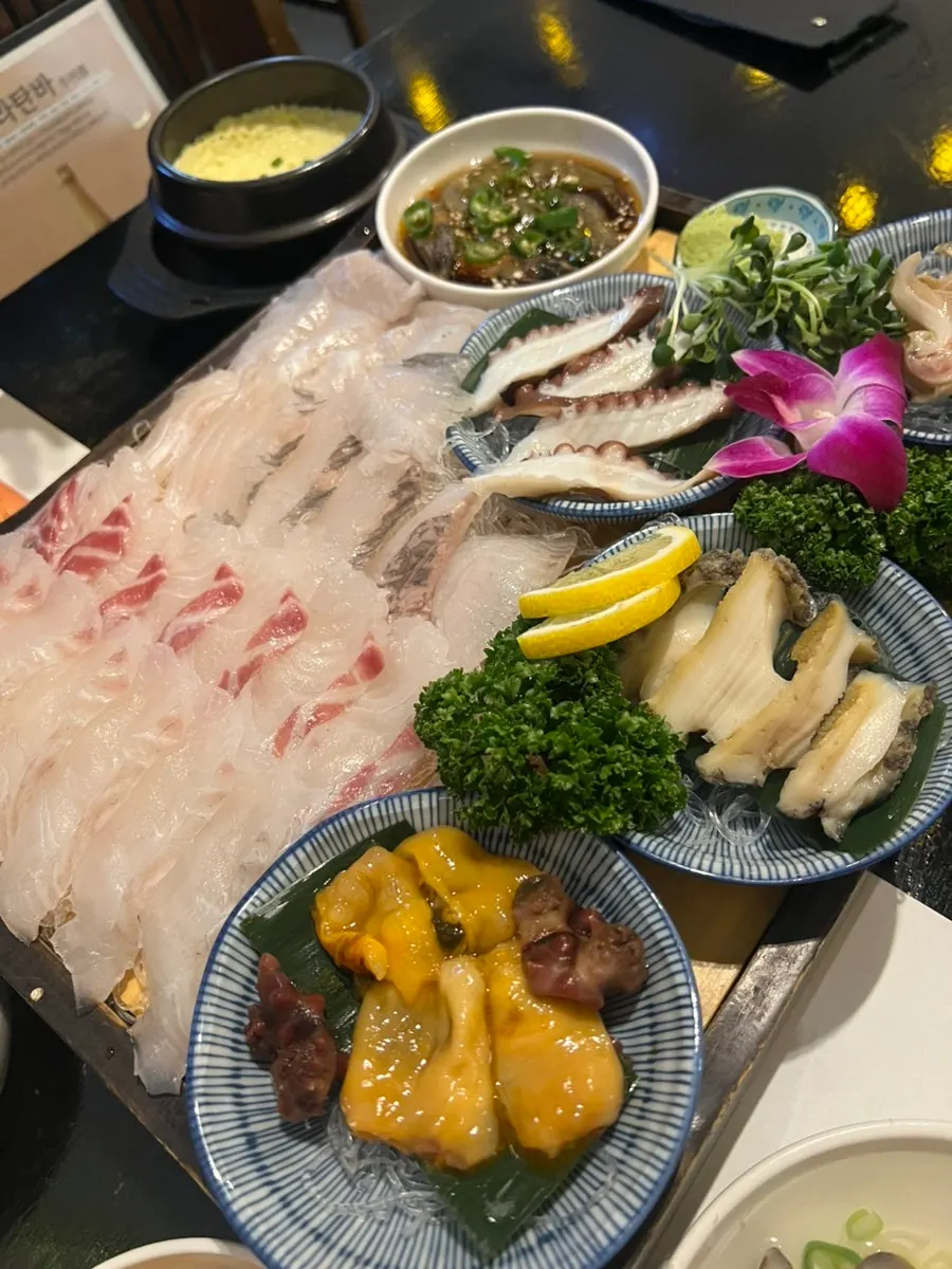 Sashimi and vegetables ready for wrapping