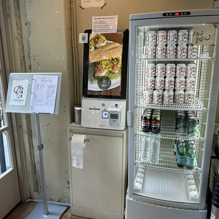 Compact but efficient interior design of the store