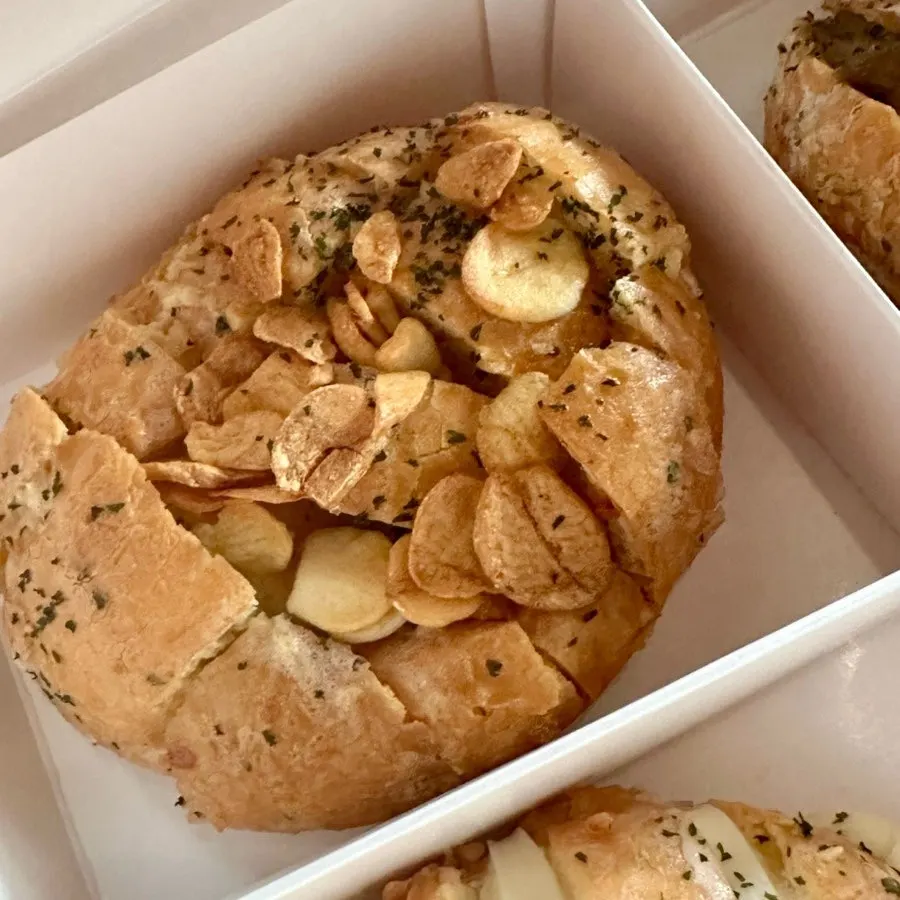 Sweet potato custard garlic bread topped with sweet potato cubes