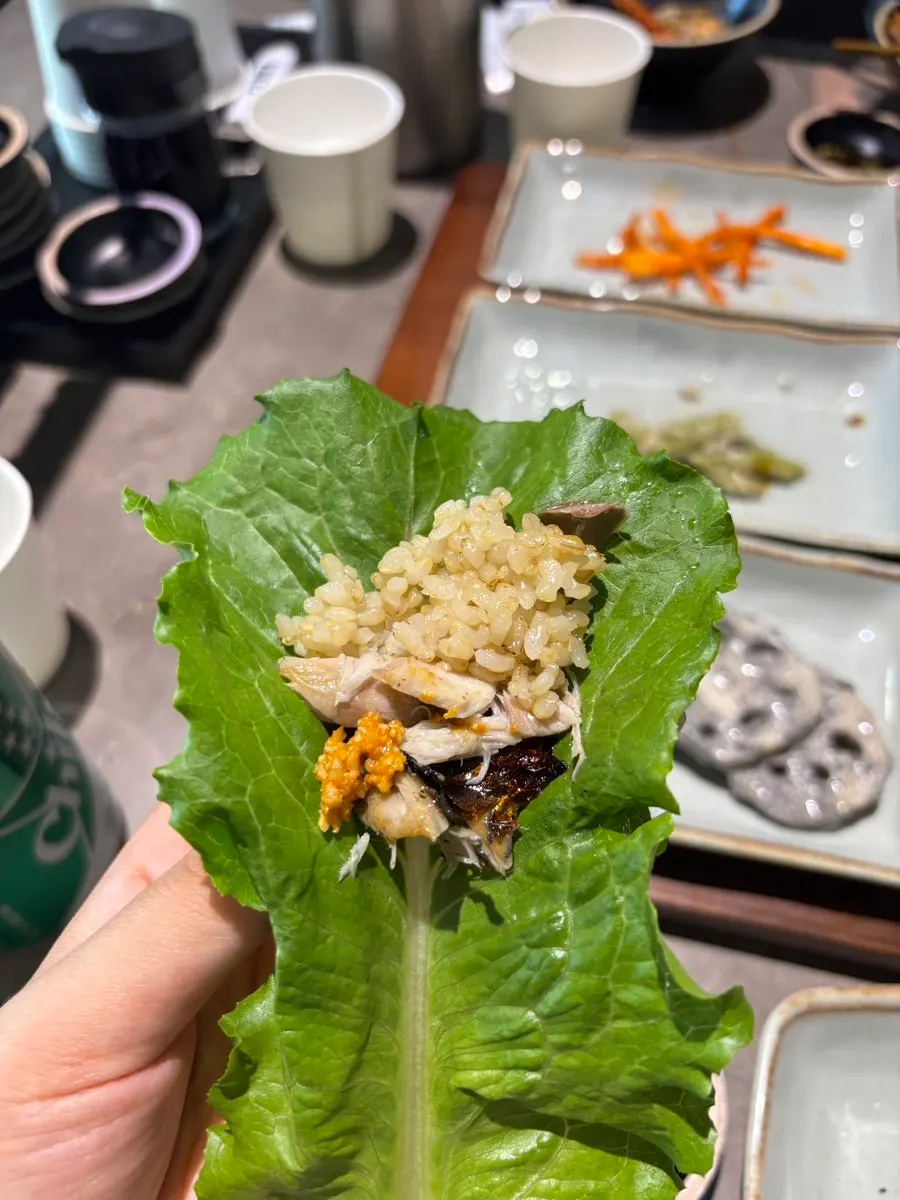 Moist mackerel flesh with rice