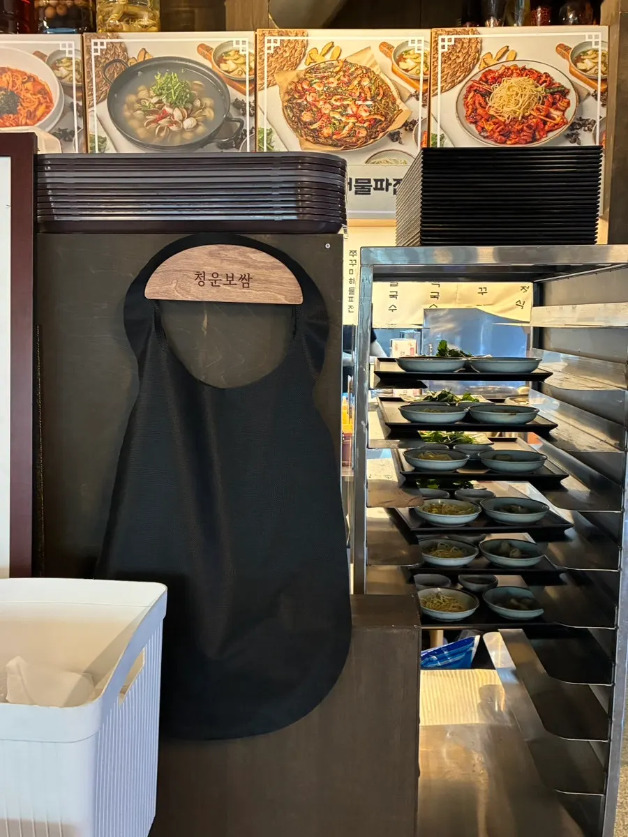 Ordering kiosk placed at each table