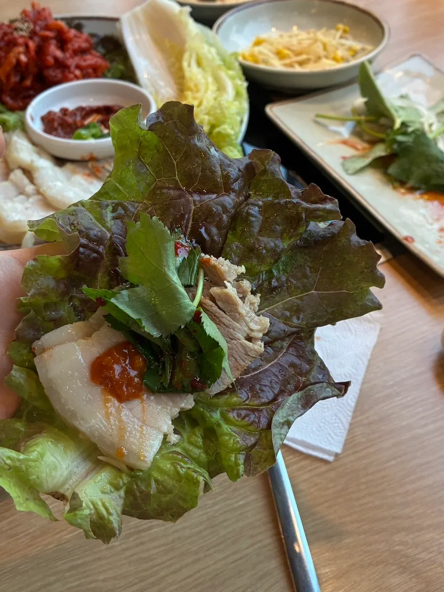 Dried radish served to top the bossam