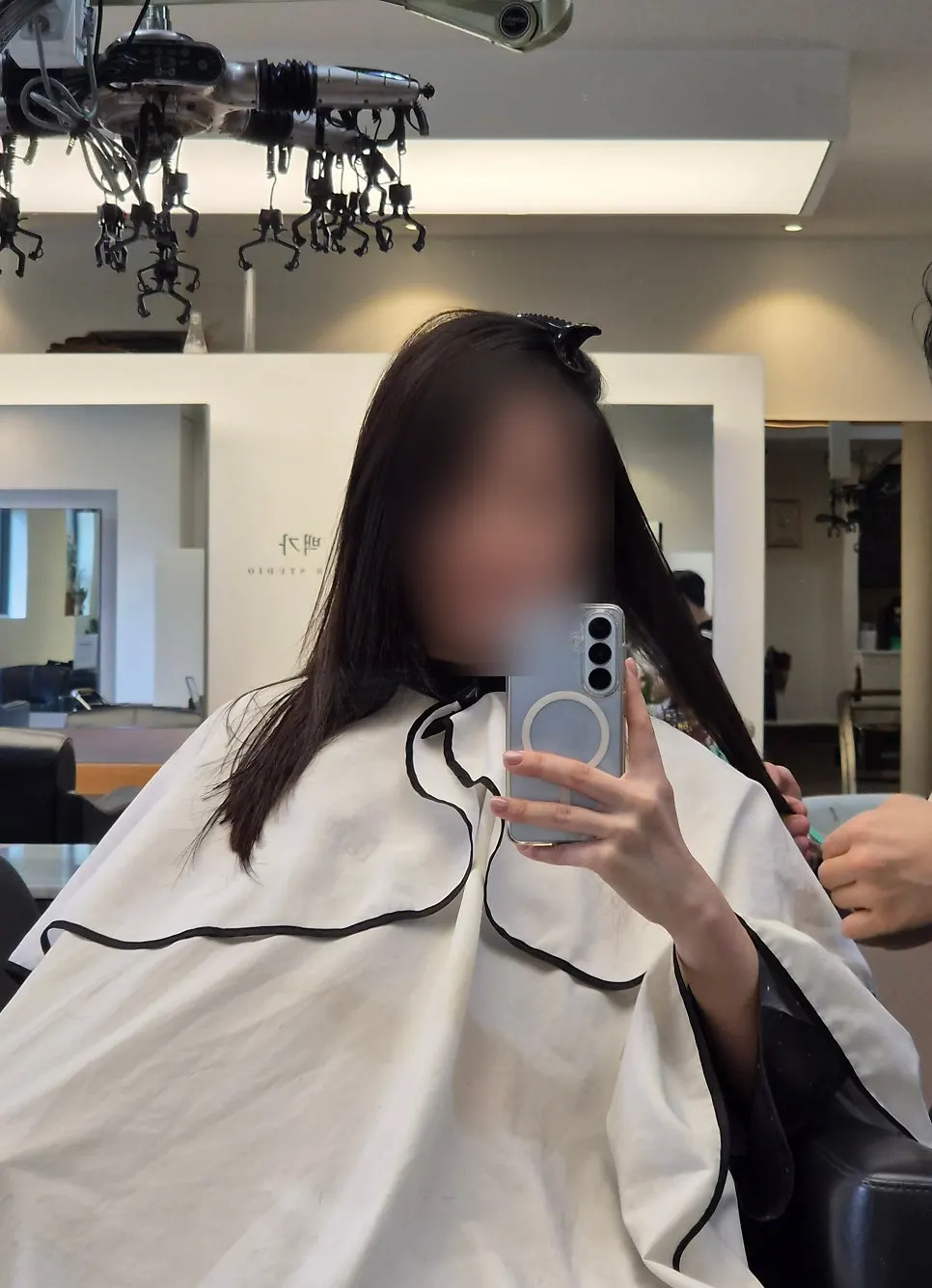 커트 전 웨딩촬영용으로 기른 긴 머리