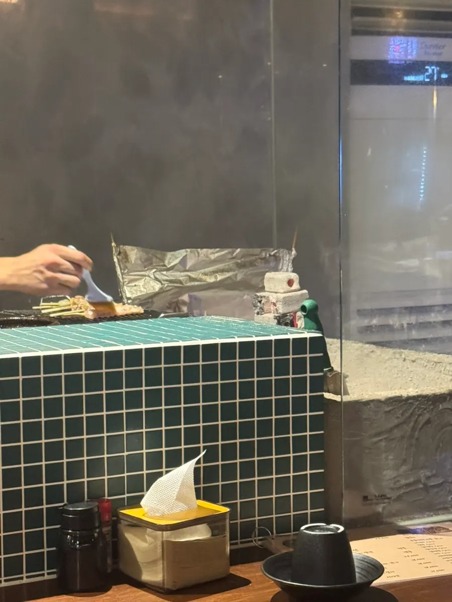 노릇하게 구워진 네기마 꼬치